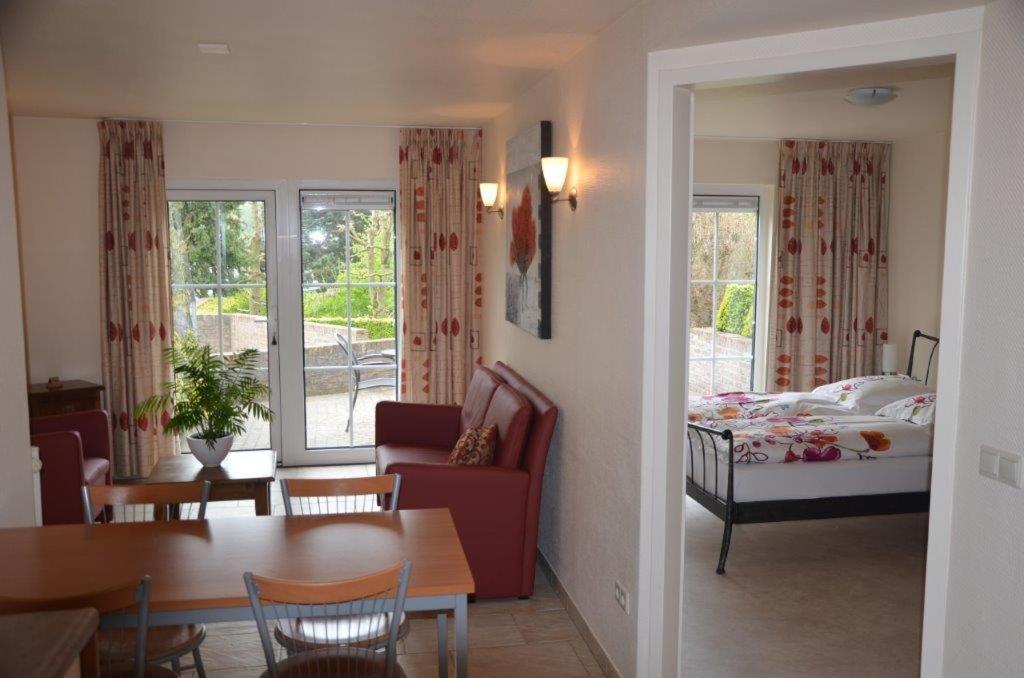 Panorama Sousberg Appartementen Schin op Geul Luaran gambar